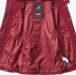 Marikoo Parkas Parka Mi-saison Nyokoo Femme Rouge Sang -Veste Mode 9b09f831b940e1c83cf17deebca44a5f